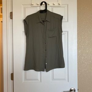 Lightweight blouse
